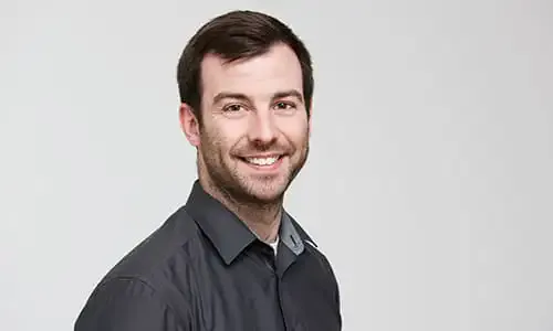 Besuchsmanagement im Krankenhaus- und Pflegeumfeld – Videointerview 2 Thomas Geislinger.jpg Krankenhausdigitalisierung und eHealth Lösungen wie z.B. Patientenportal und andere digital Health Software